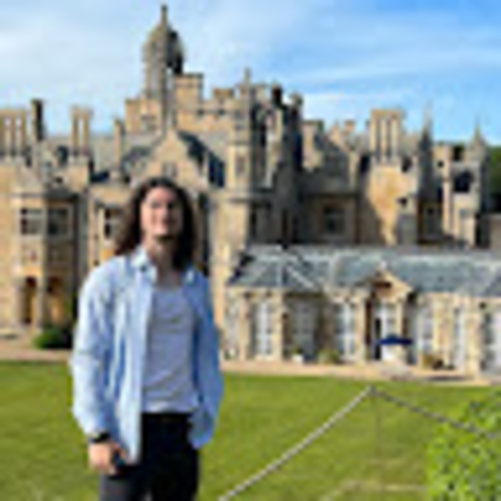 Meet your Posher, Bryce